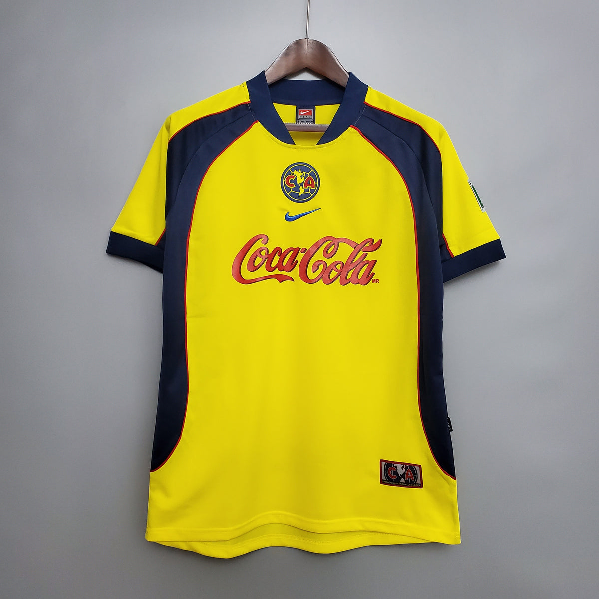 Retro Club America Jersey 2001-02 Home Yellow Football Kit Soccer Jersey